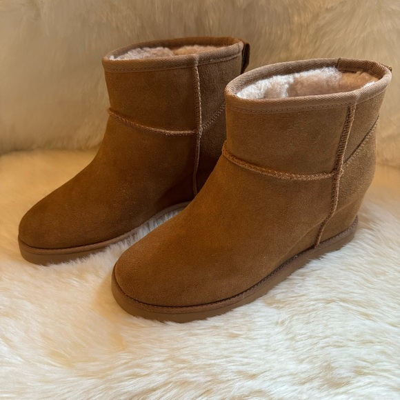 🆕 Ugg Classic Femme Mini - 6 - Picture 2 of 11